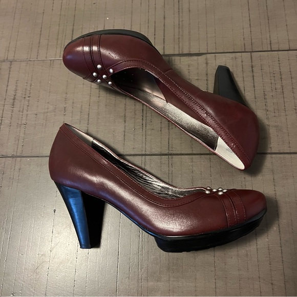 Blondo Canada leather burgundy Aquaprotect Leather Pumps  Womens Size US 8.5 - Picture 11 of 13